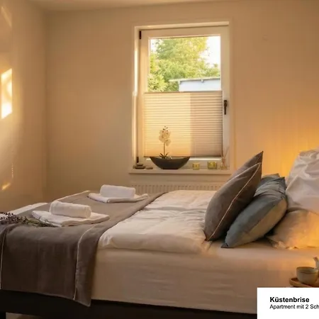 Strandlaeufer Apartman *